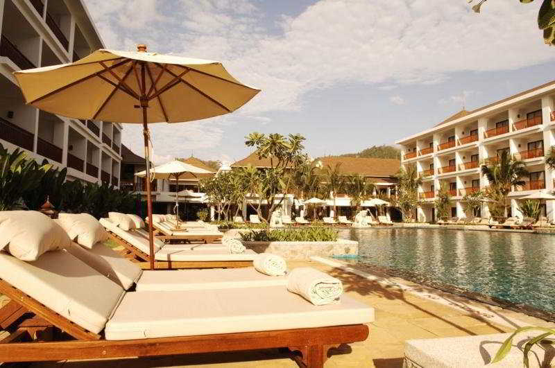Naithonburi Beach Resort - Sha Extra Plus Exterior photo